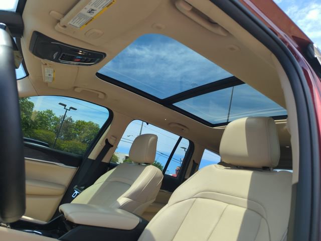 Used 2022 Jeep Grand Cherokee Limited w/ Luxury Tech Group II AWD/4WD image 28