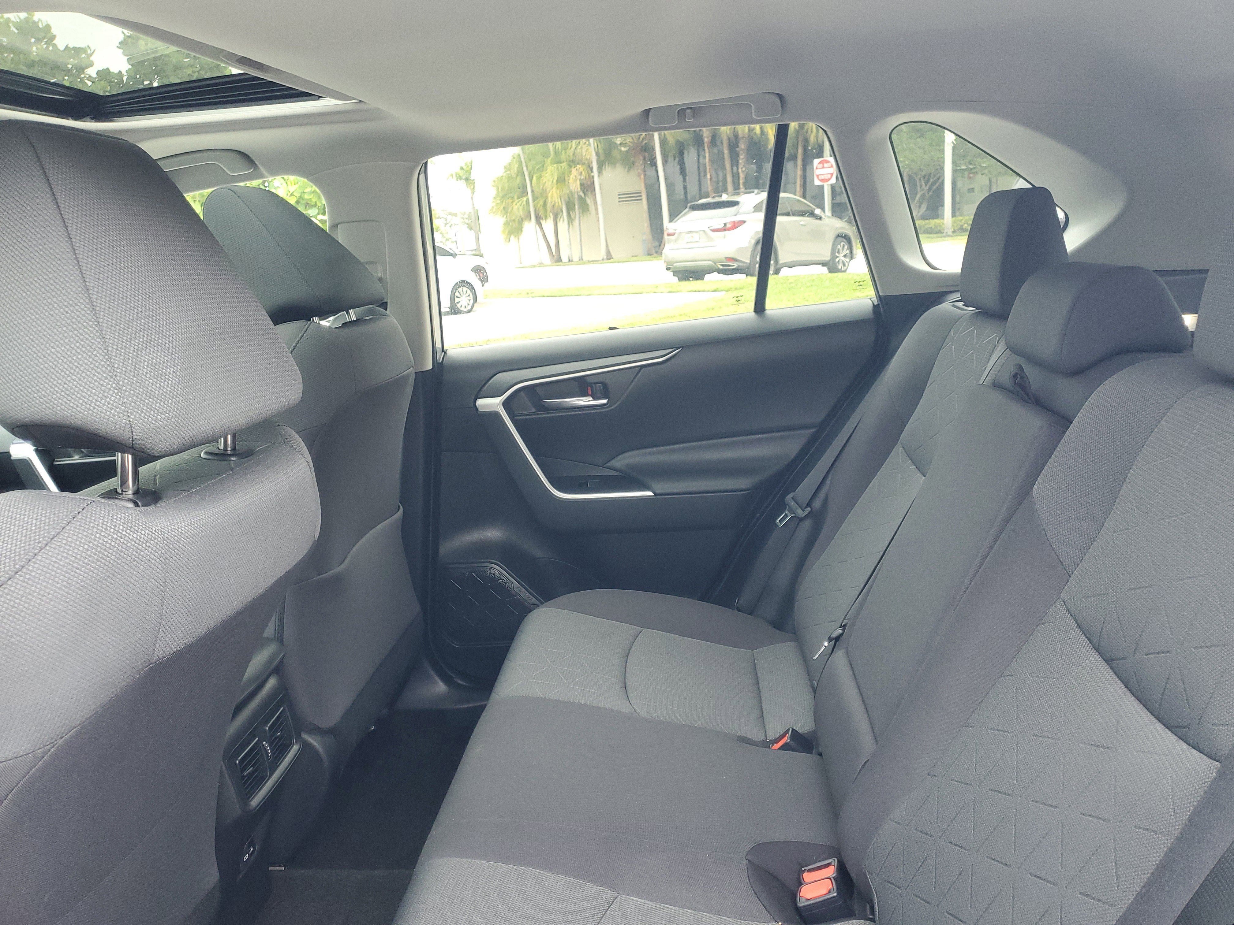 Certified 2022 Toyota RAV4 XLE w/ Convenience Package image 12