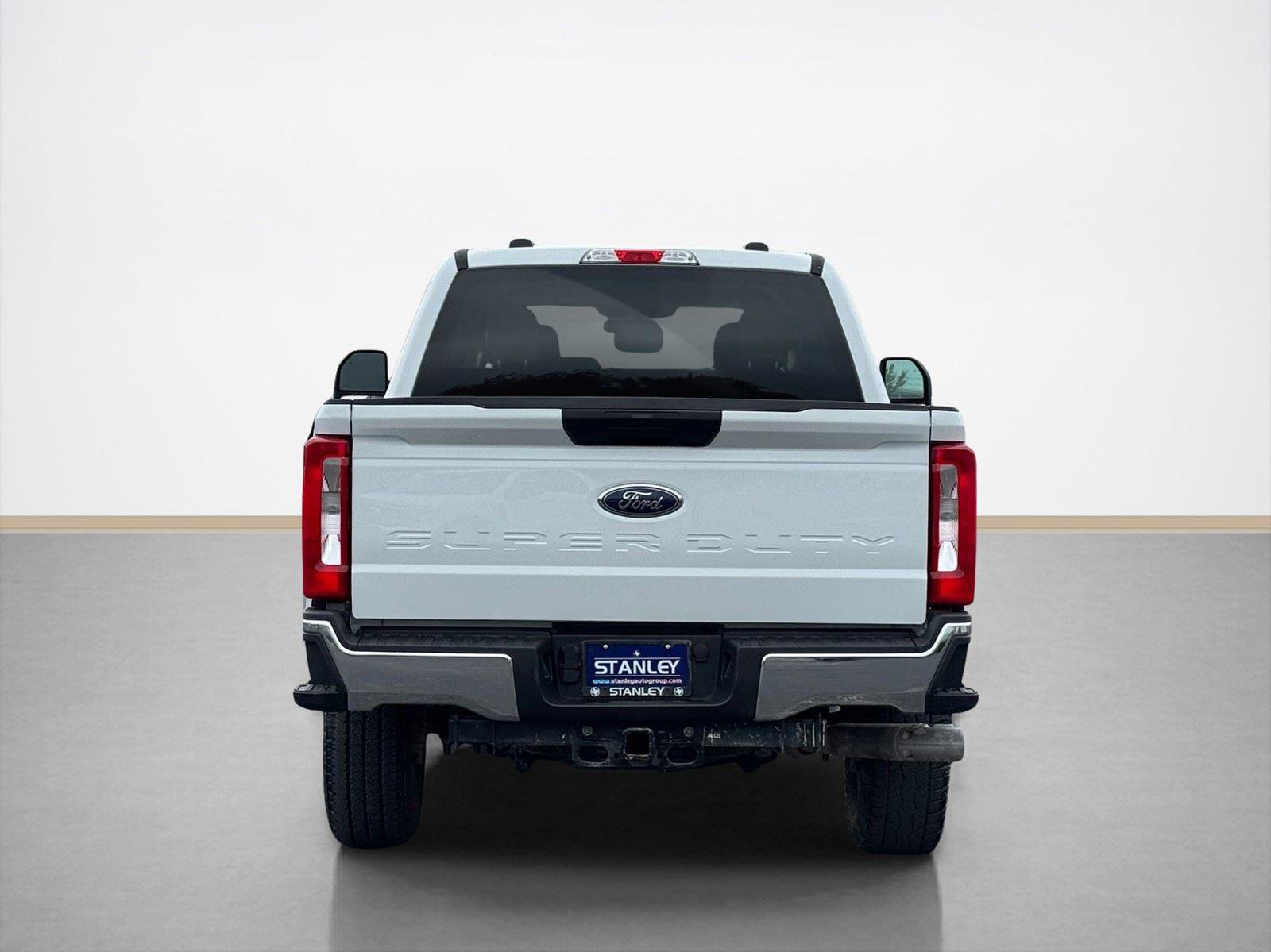 Used 2024 Ford F250 XLT w/ FX4 Off-Road Package image 6