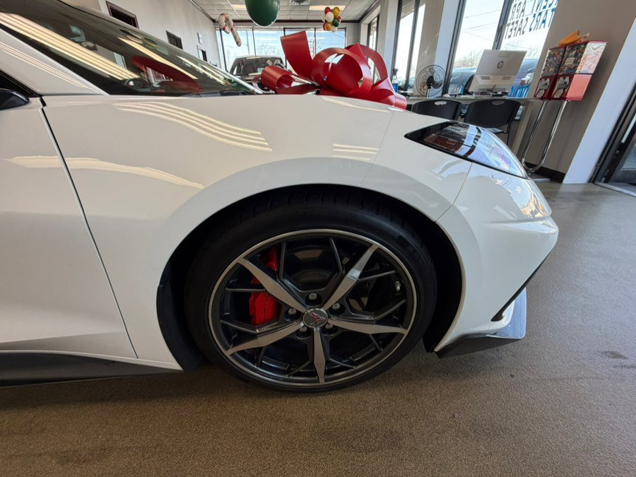 Used 2021 Chevrolet Corvette Stingray Preferred Cpe w/ Engine Appearance Package image 19