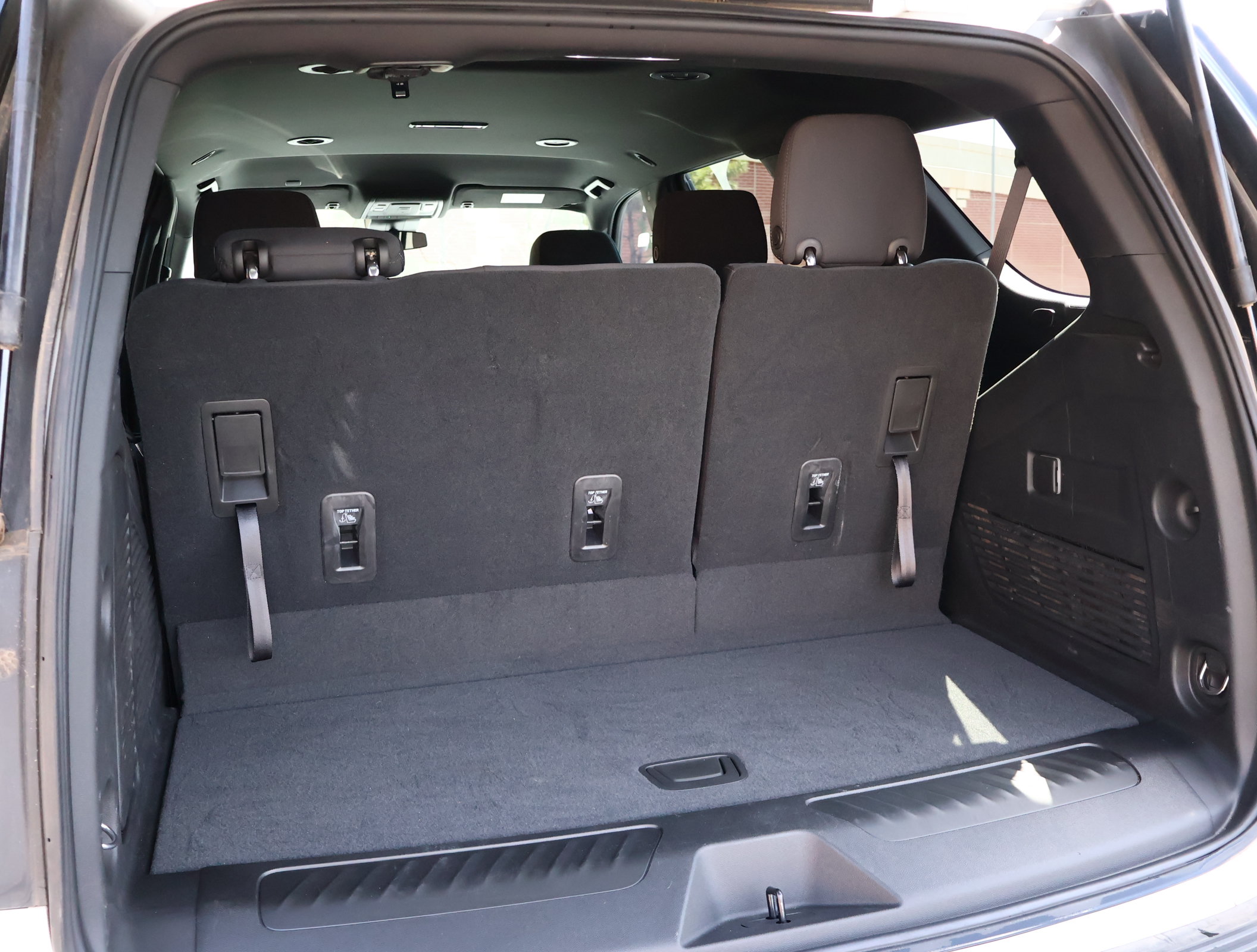 Used 2023 Chevrolet Tahoe LS RWD image 23
