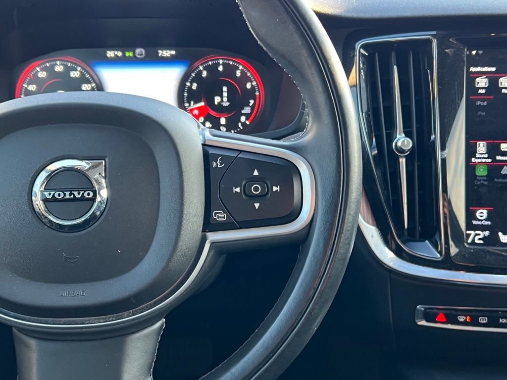 Used 2022 Volvo S60 B5 Inscription image 20