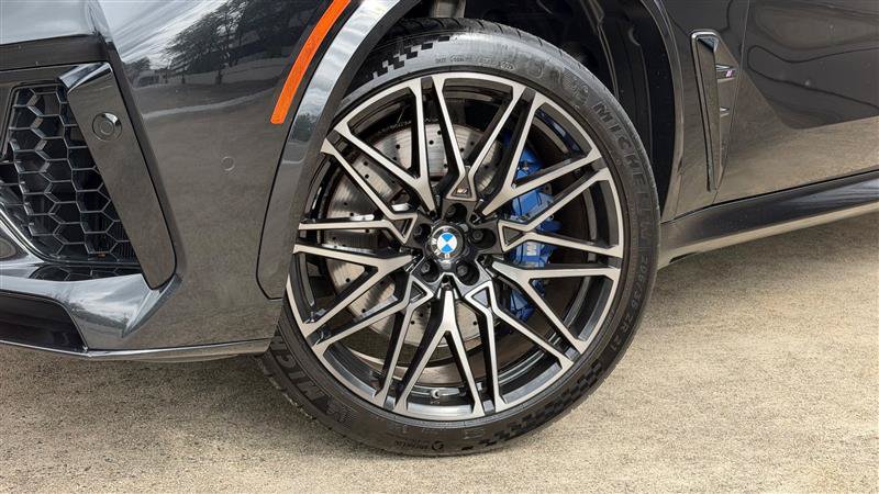 Used 2021 BMW X5 M Competition w/ Premium Package AWD/4WD image 16