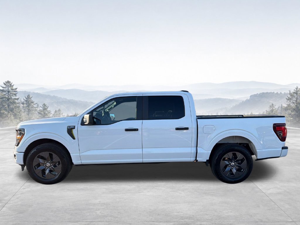 Used 2025 Ford F150 STX w/ Equipment Group 200A RWD image 4