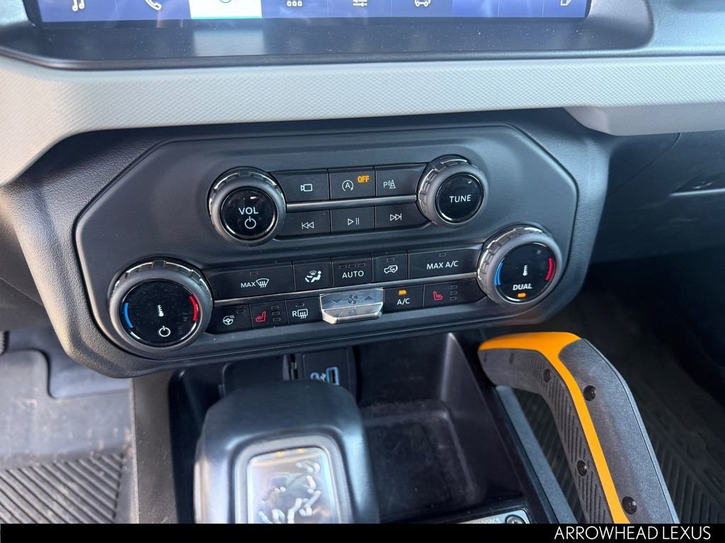 Used 2022 Ford Bronco Badlands image 21