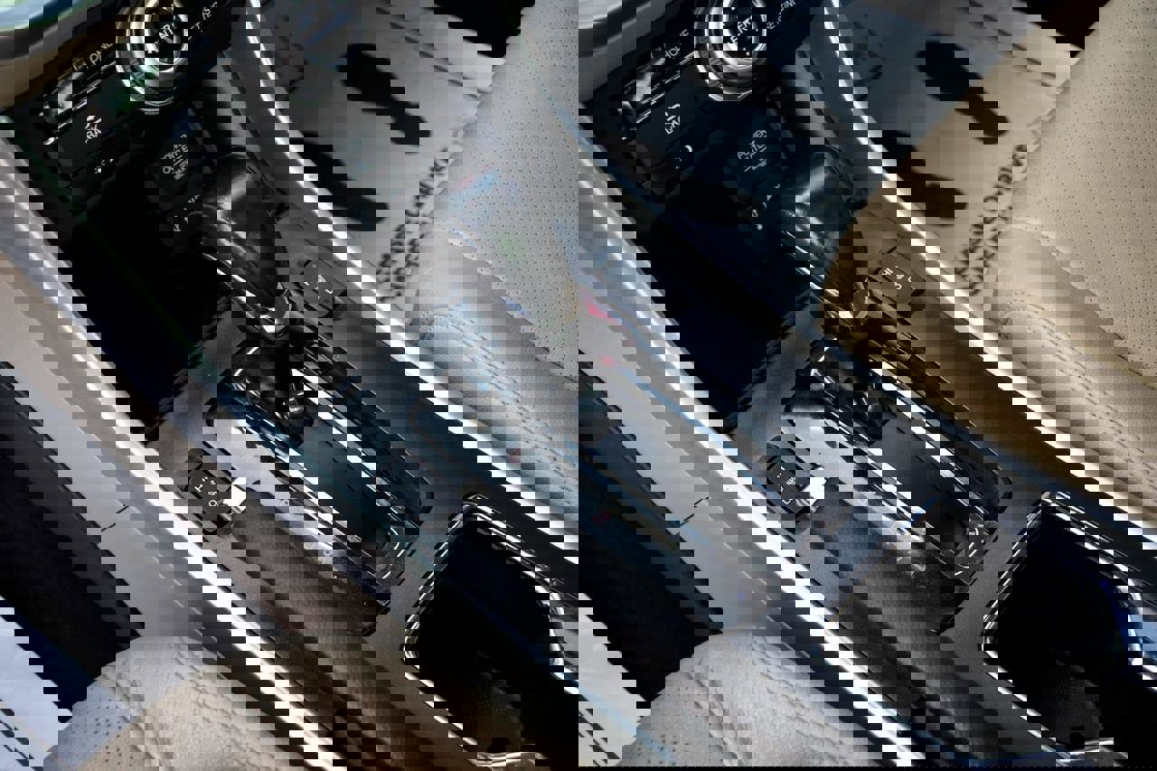 Used 2014 Honda Accord EX-L image 25