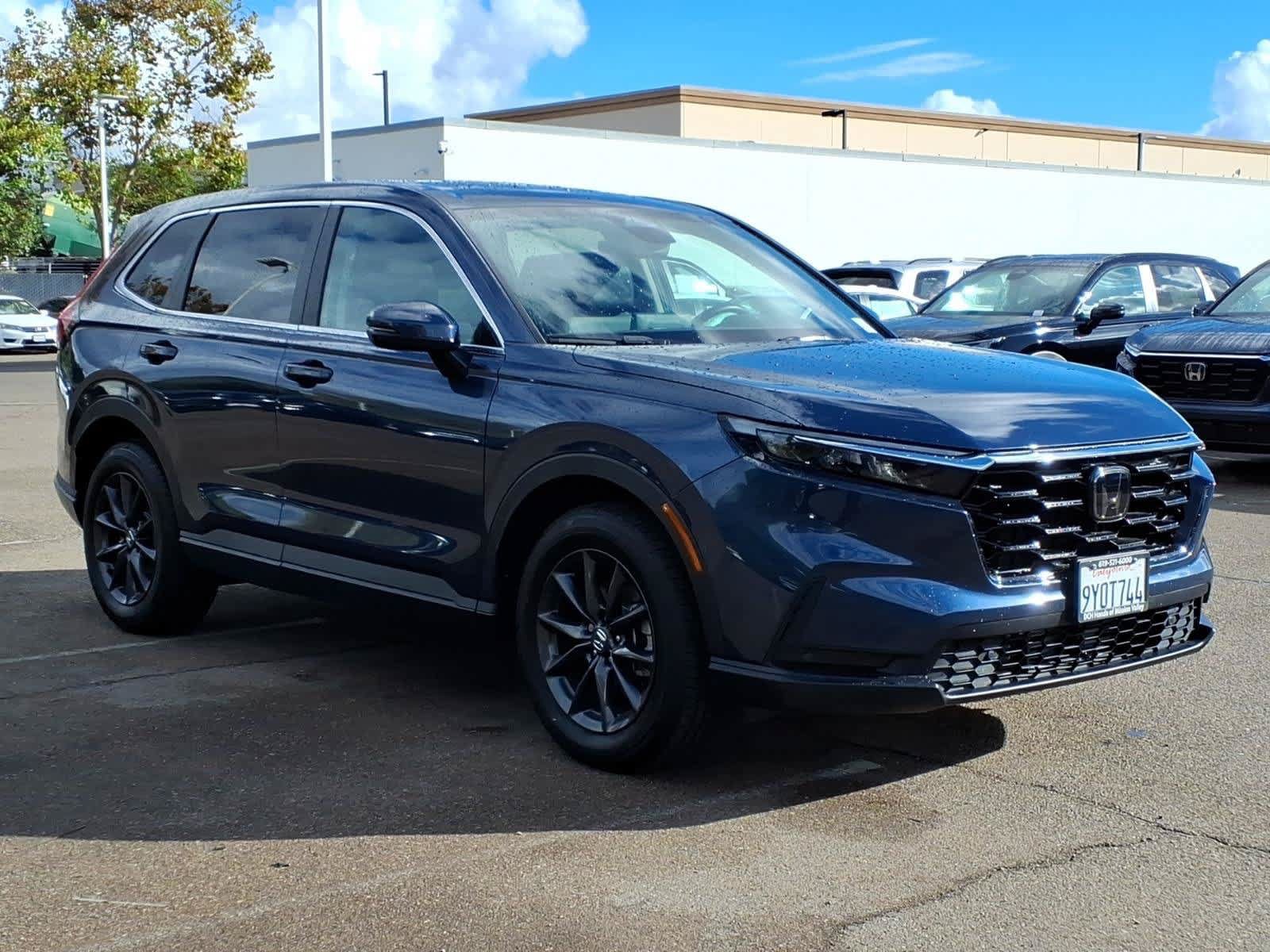 Used 2026 Honda CR-V EX-L image 3