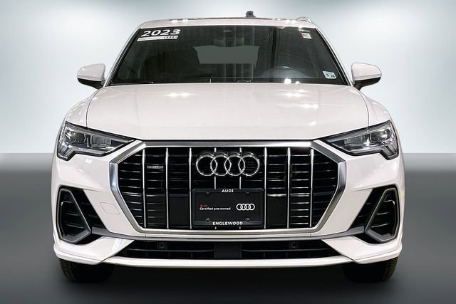 Certified 2023 Audi Q3 2.0T Premium w/ Convenience Package image 3