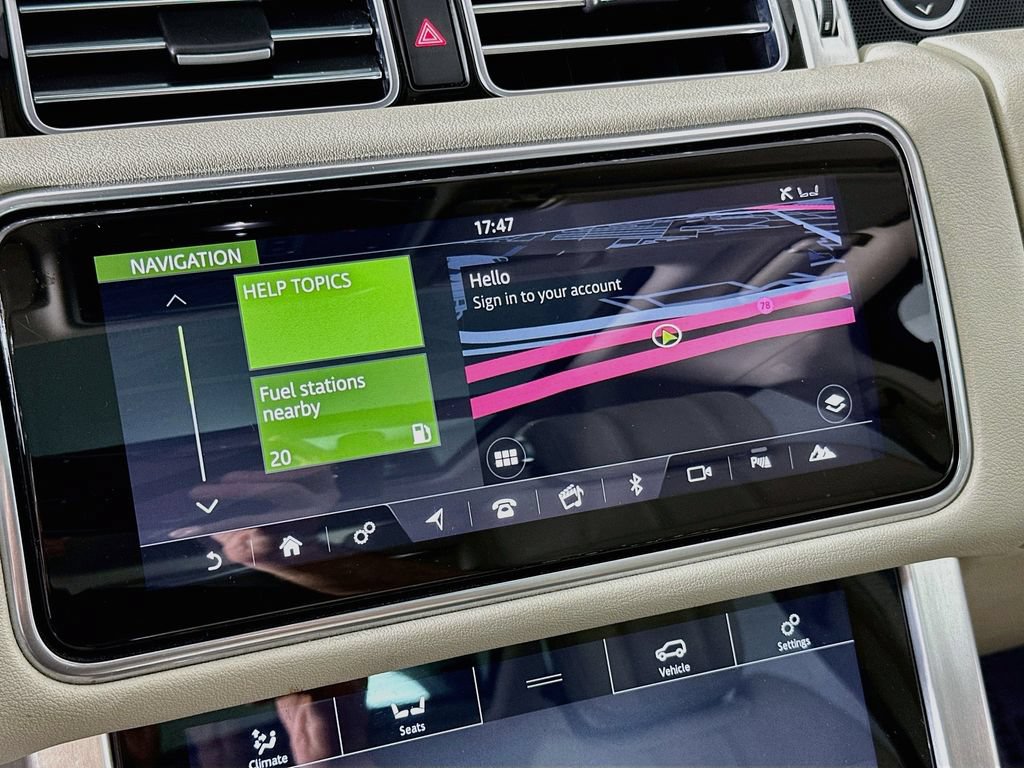 Used 2020 Land Rover Range Rover AWD/4WD image 16