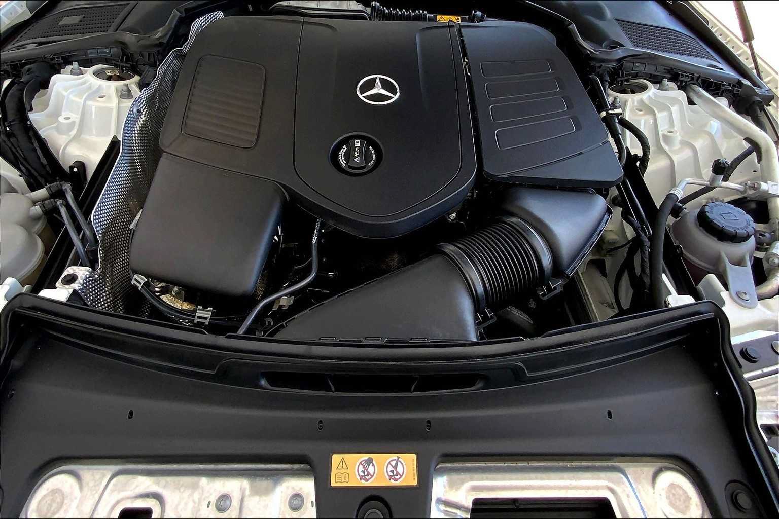 Certified 2022 Mercedes-Benz C 300 Sedan w/ Exclusive Trim Package image 31