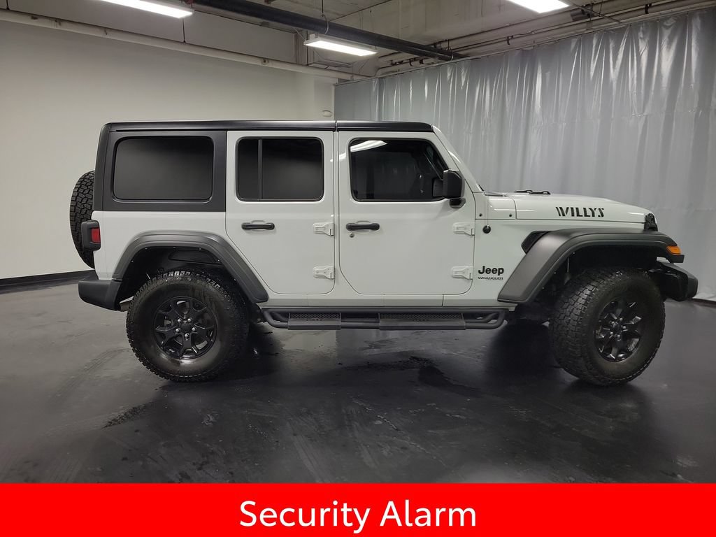 Used 2022 Jeep Wrangler Unlimited Sport AWD/4WD image 9