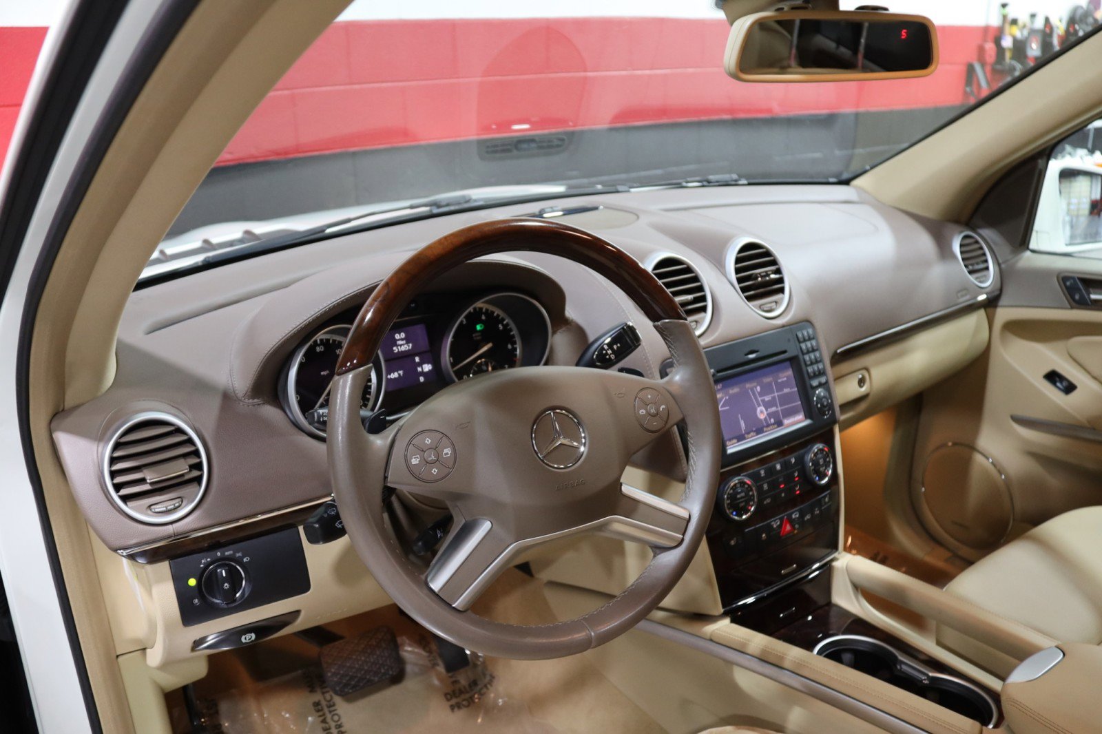 Used 2012 Mercedes-Benz GL 450 4MATIC w/ Premium 2 Pkg image 35