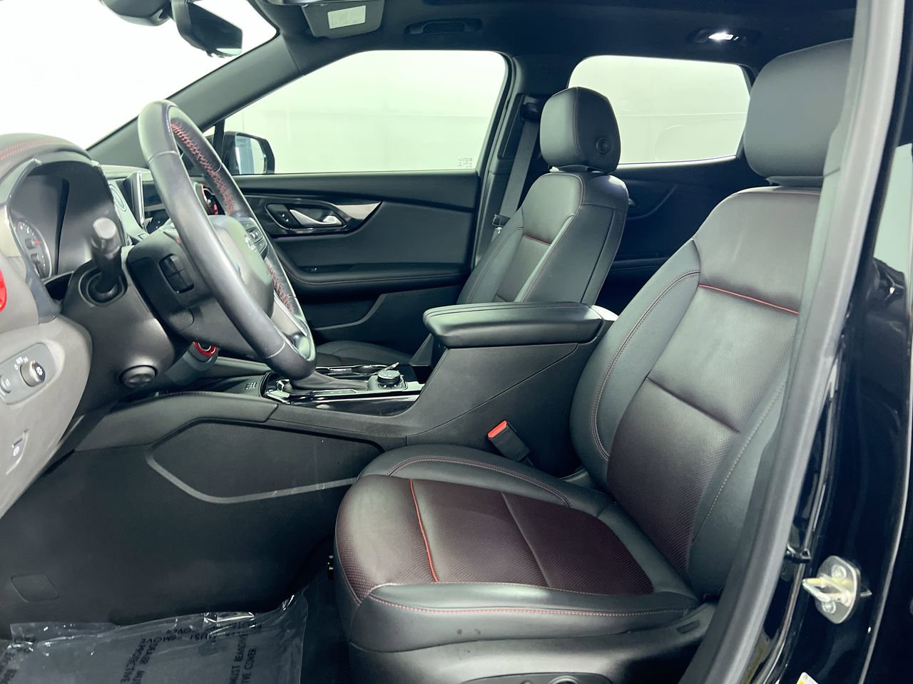 Used 2022 Chevrolet Blazer RS w/ Enhanced Convenience Package FWD image 12