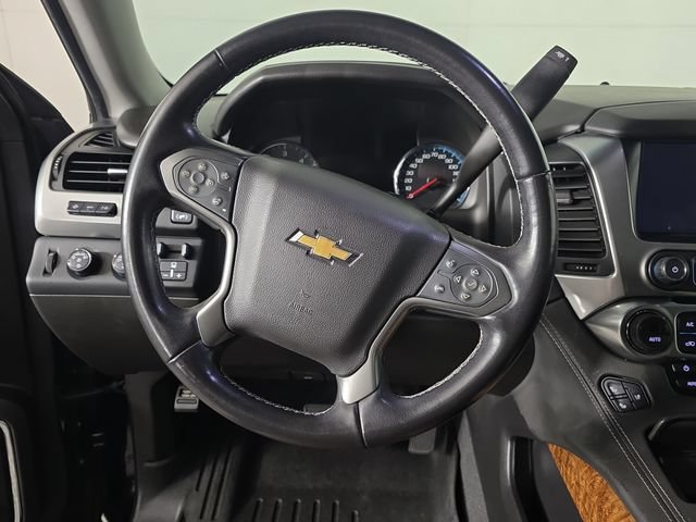 Used 2019 Chevrolet Suburban Premier w/ Premier Plus Edition AWD/4WD image 11