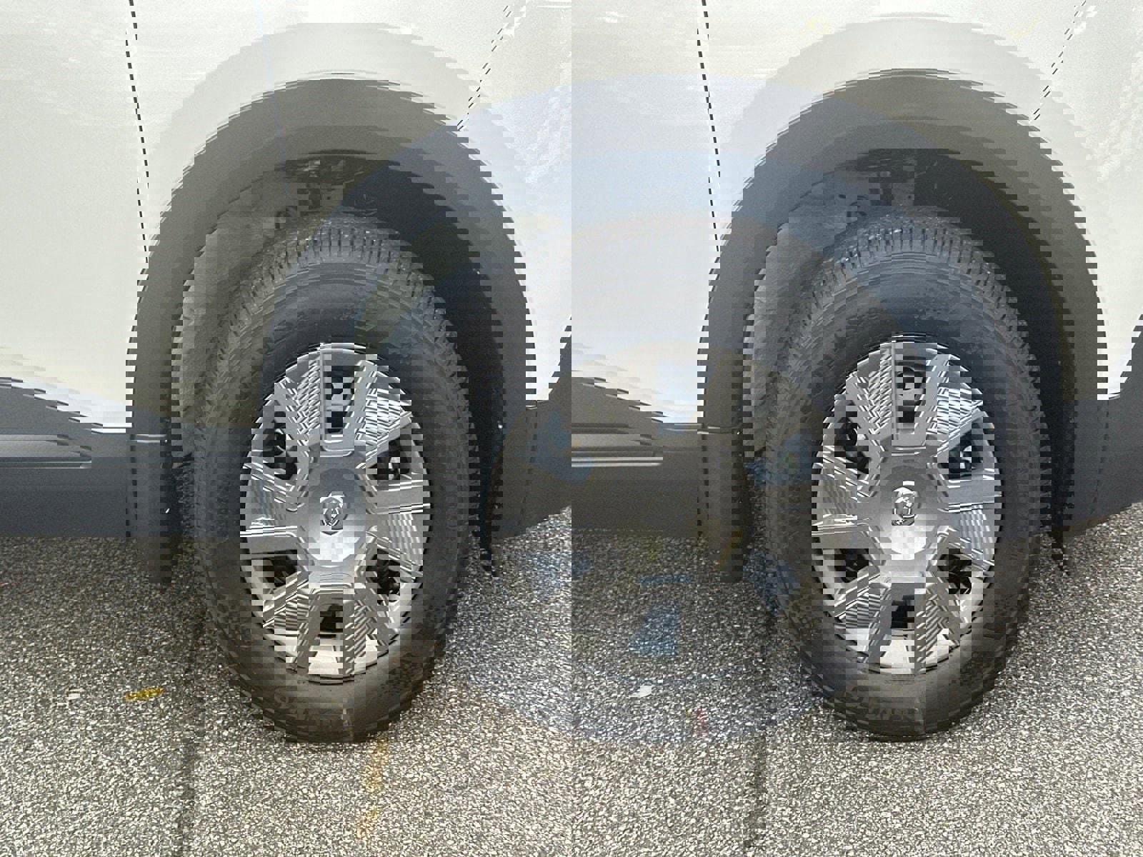 New 2026 Nissan Kicks S image 12