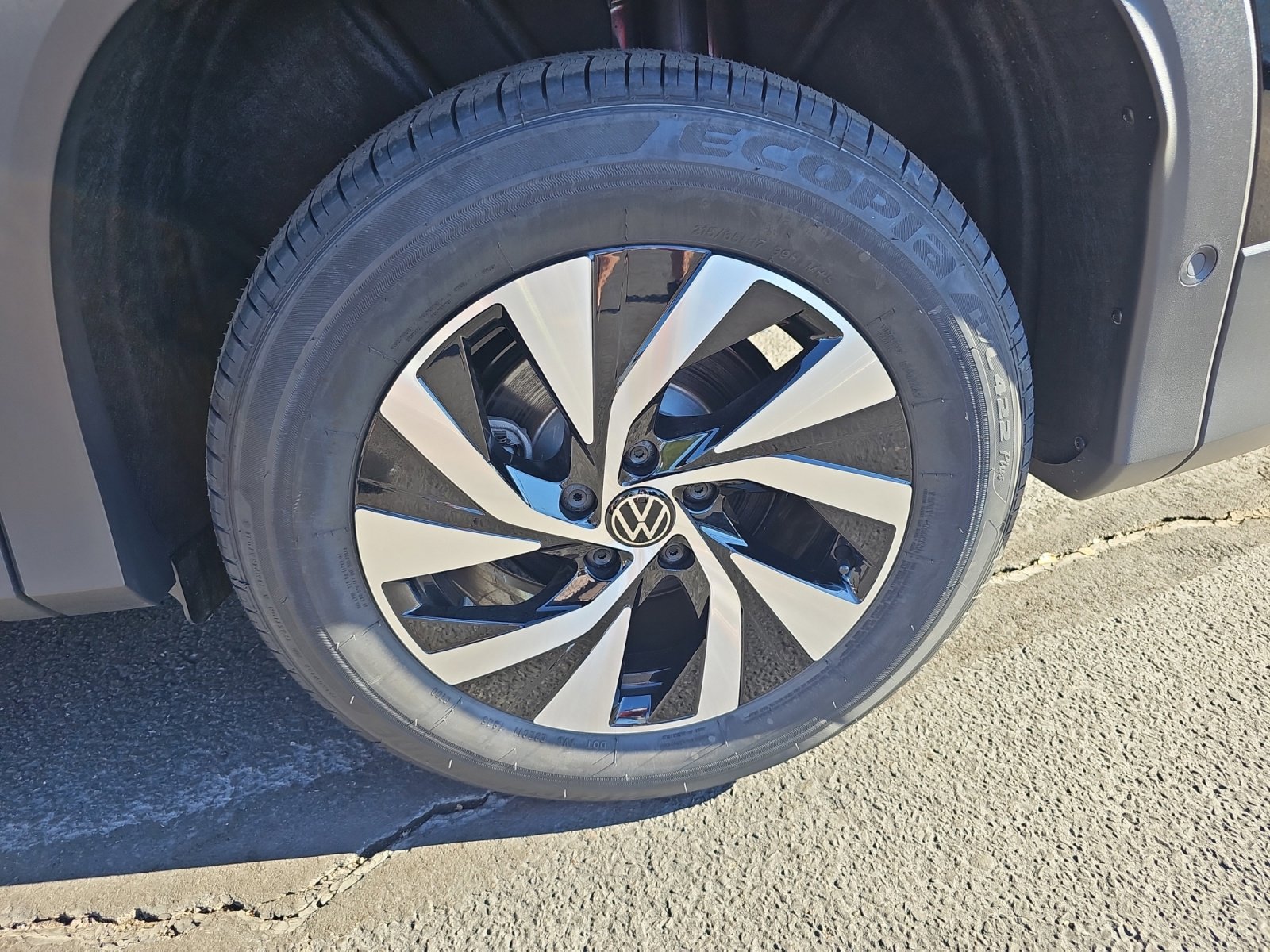 New 2025 Volkswagen Tiguan S image 26