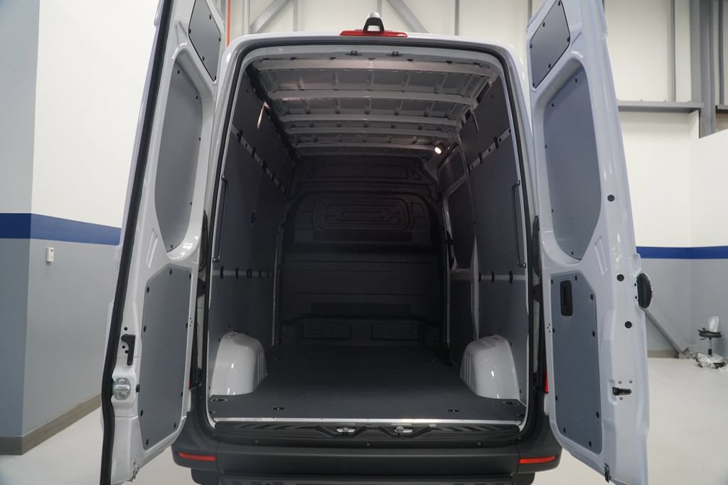 New 2026 Mercedes-Benz Sprinter 2500 image 12