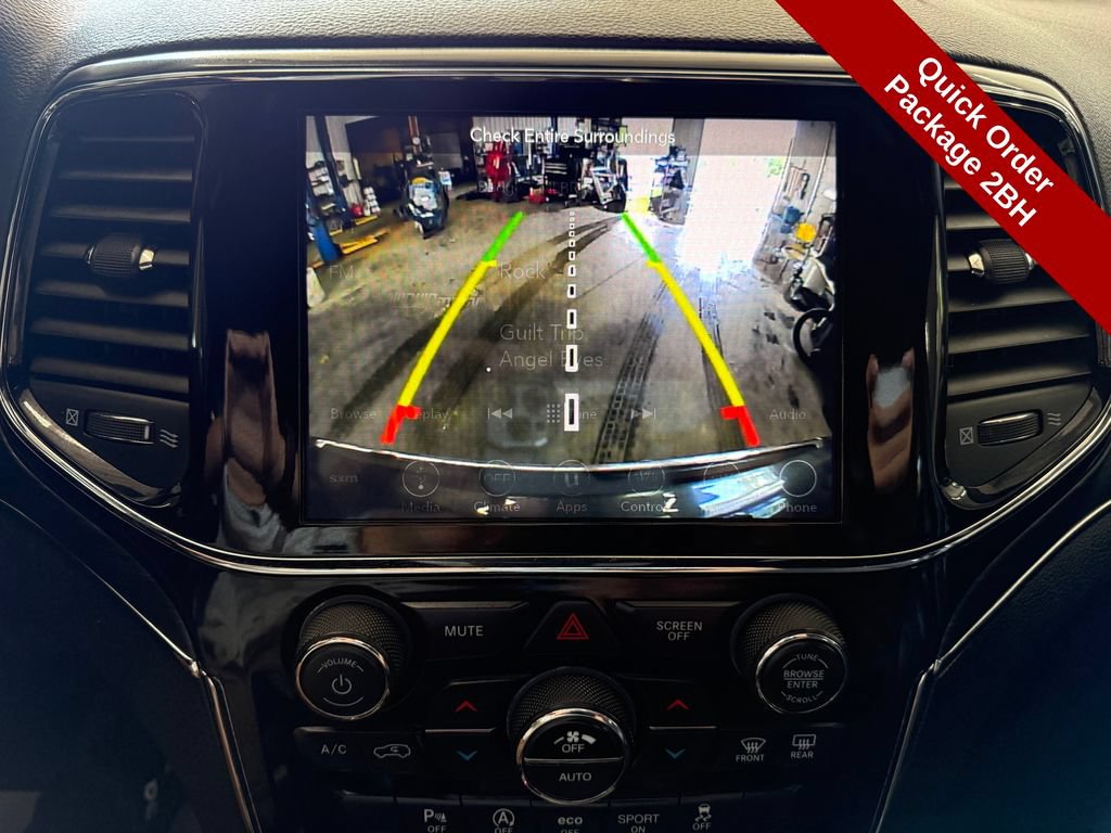 Used 2019 Jeep Grand Cherokee Limited w/ Luxury Group II AWD/4WD image 28