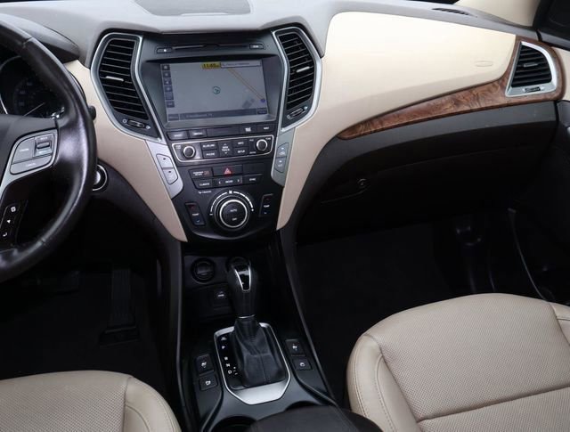 Used 2018 Hyundai Santa Fe Sport w/ 2.4L Tech Package 04 FWD image 12