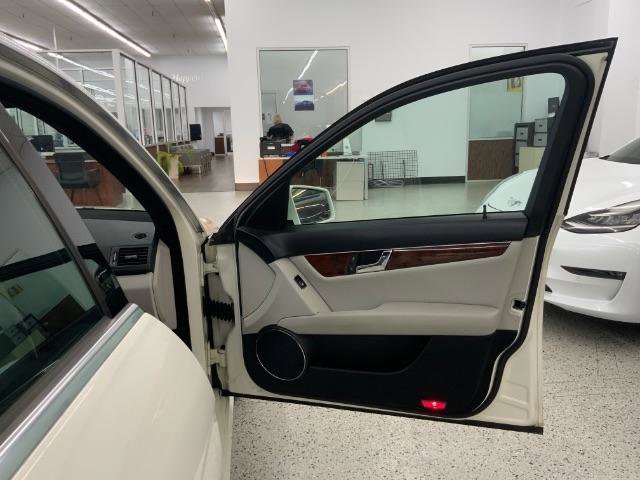 Used 2011 Mercedes-Benz C 300 Sedan image 30
