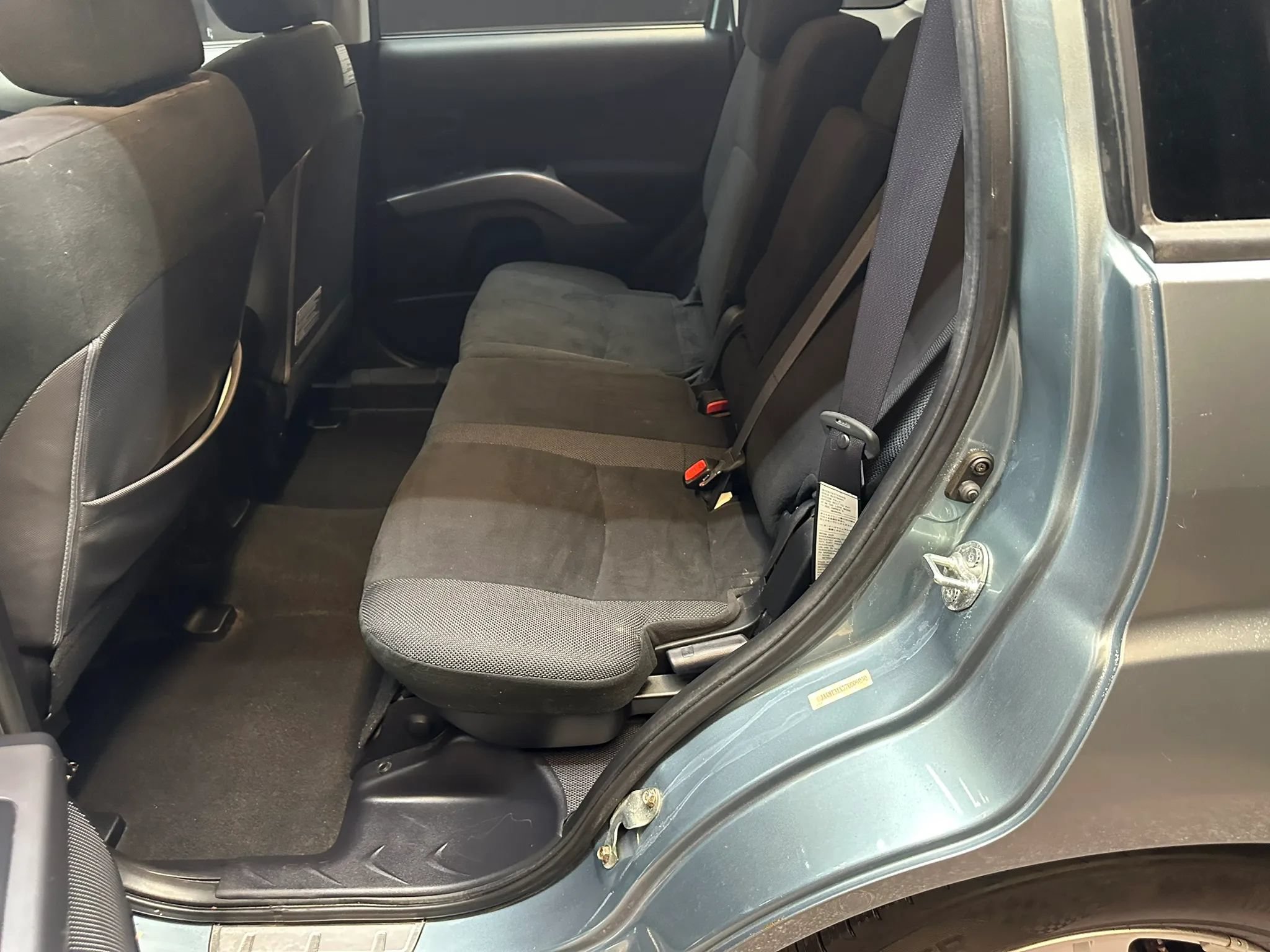 Used 2007 Mitsubishi Outlander LS AWD/4WD image 20