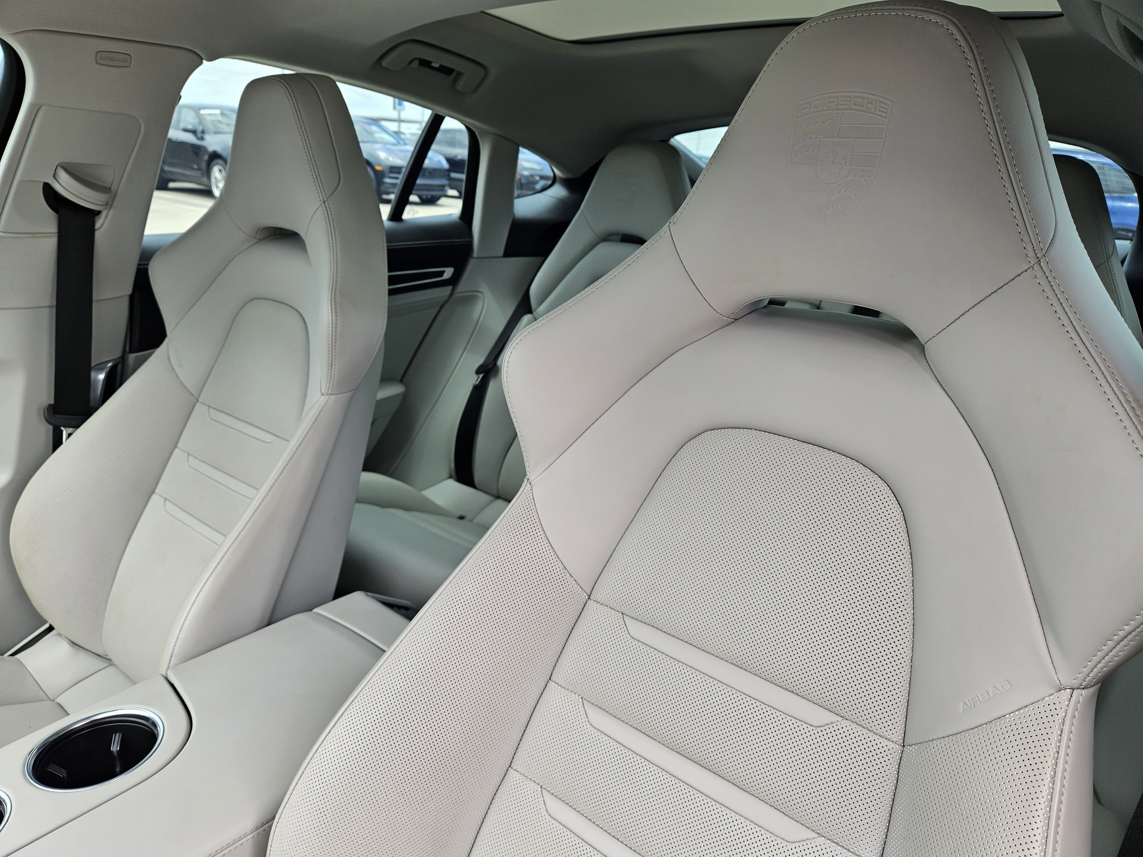 Certified 2023 Porsche Panamera 4 Platinum Edition AWD/4WD image 6