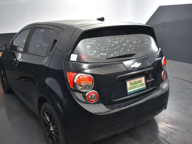 Used 2012 Chevrolet Sonic LS FWD image 5