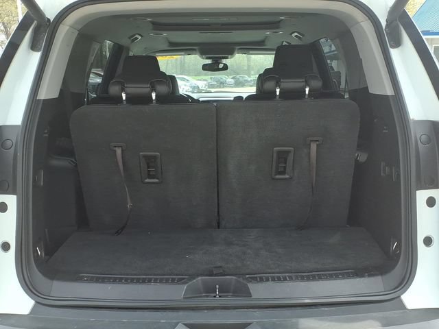 Used 2019 GMC Acadia SLT w/ LPO, Cargo Package FWD image 18