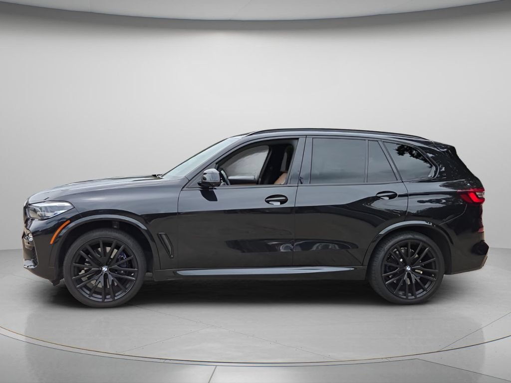 Used 2021 BMW X5 M50i w/ Premium Package AWD/4WD image 3