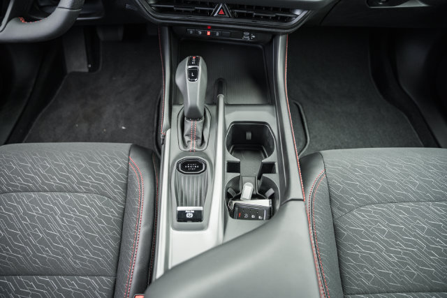 New 2026 Dodge Charger R/T w/ Driver Convenience Group AWD/4WD image 33
