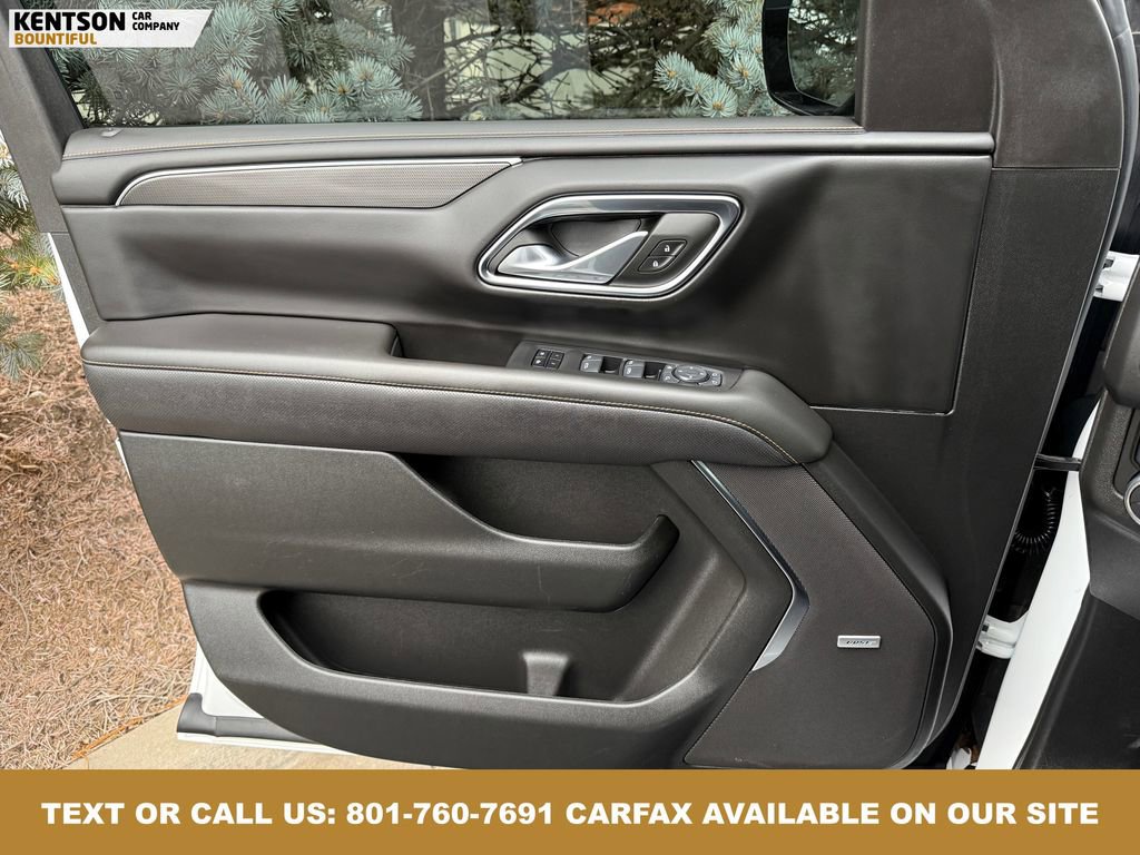 Used 2024 GMC Yukon AT4 w/ AT4 Premium Plus Package image 16