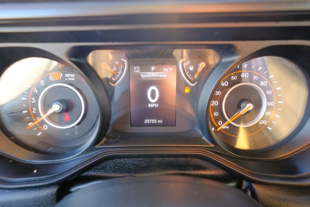 Used 2024 Jeep Wrangler Sport image 33