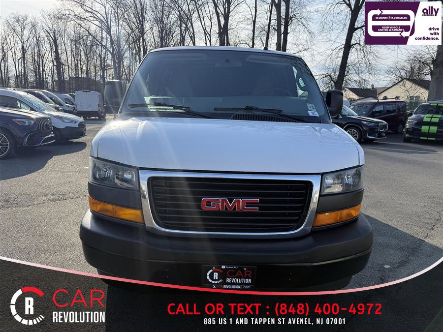 Used 2023 GMC Savana 2500 image 2