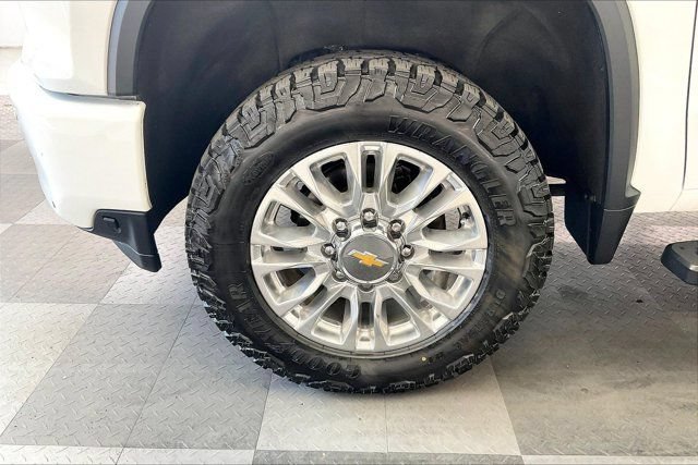 Used 2021 Chevrolet Silverado 3500 High Country AWD/4WD image 8