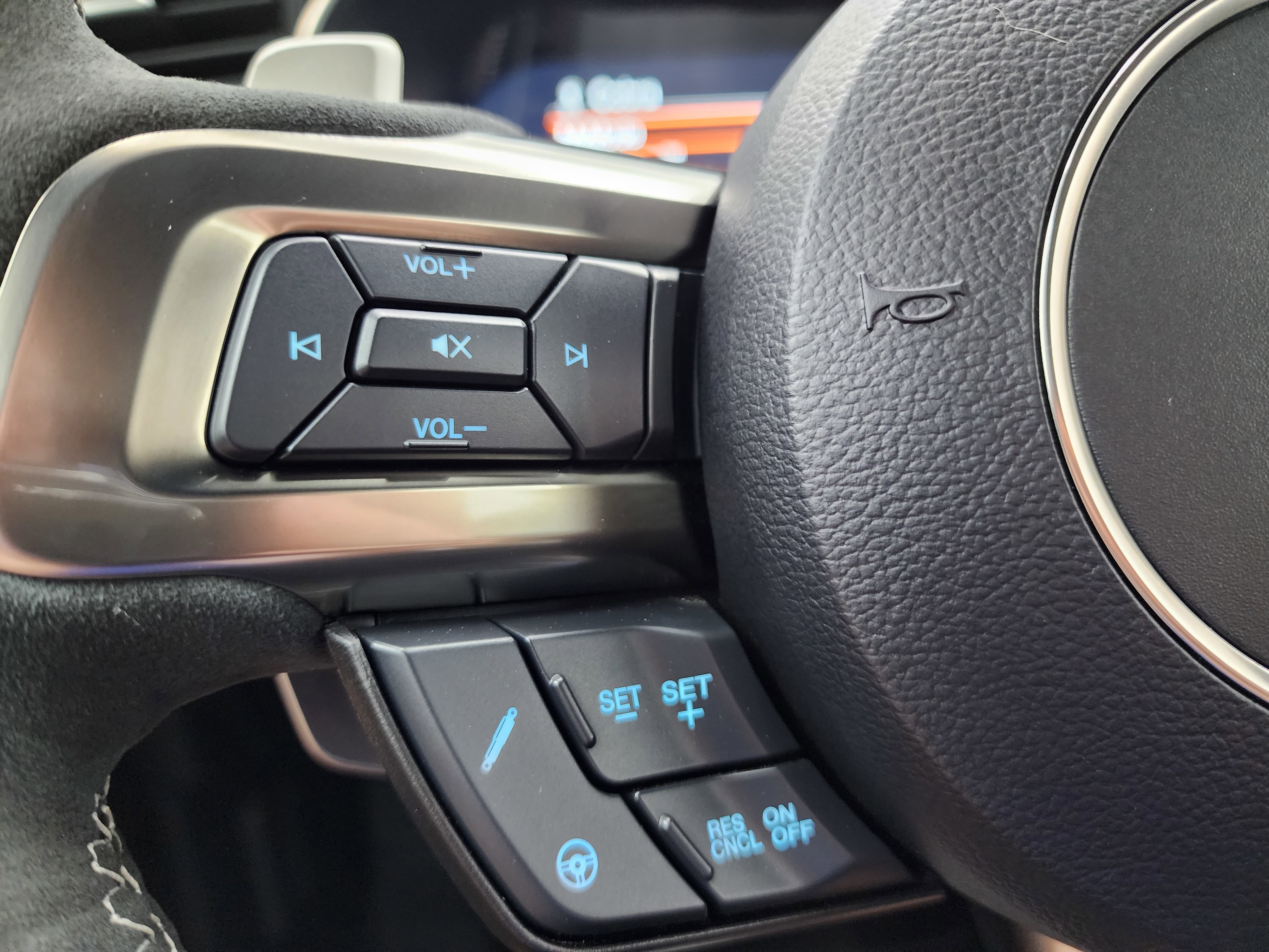 Used 2022 Ford Mustang Shelby GT500 w/ Technology Package image 14