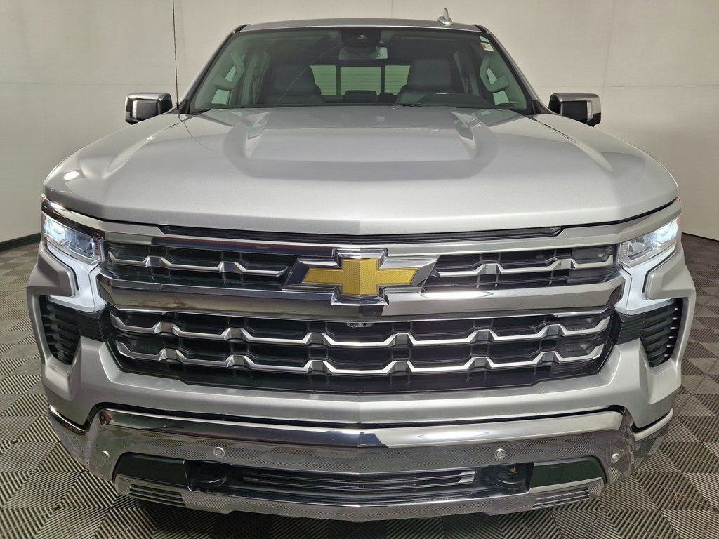 Used 2022 Chevrolet Silverado 1500 LTZ w/ LTZ Premium Package image 8