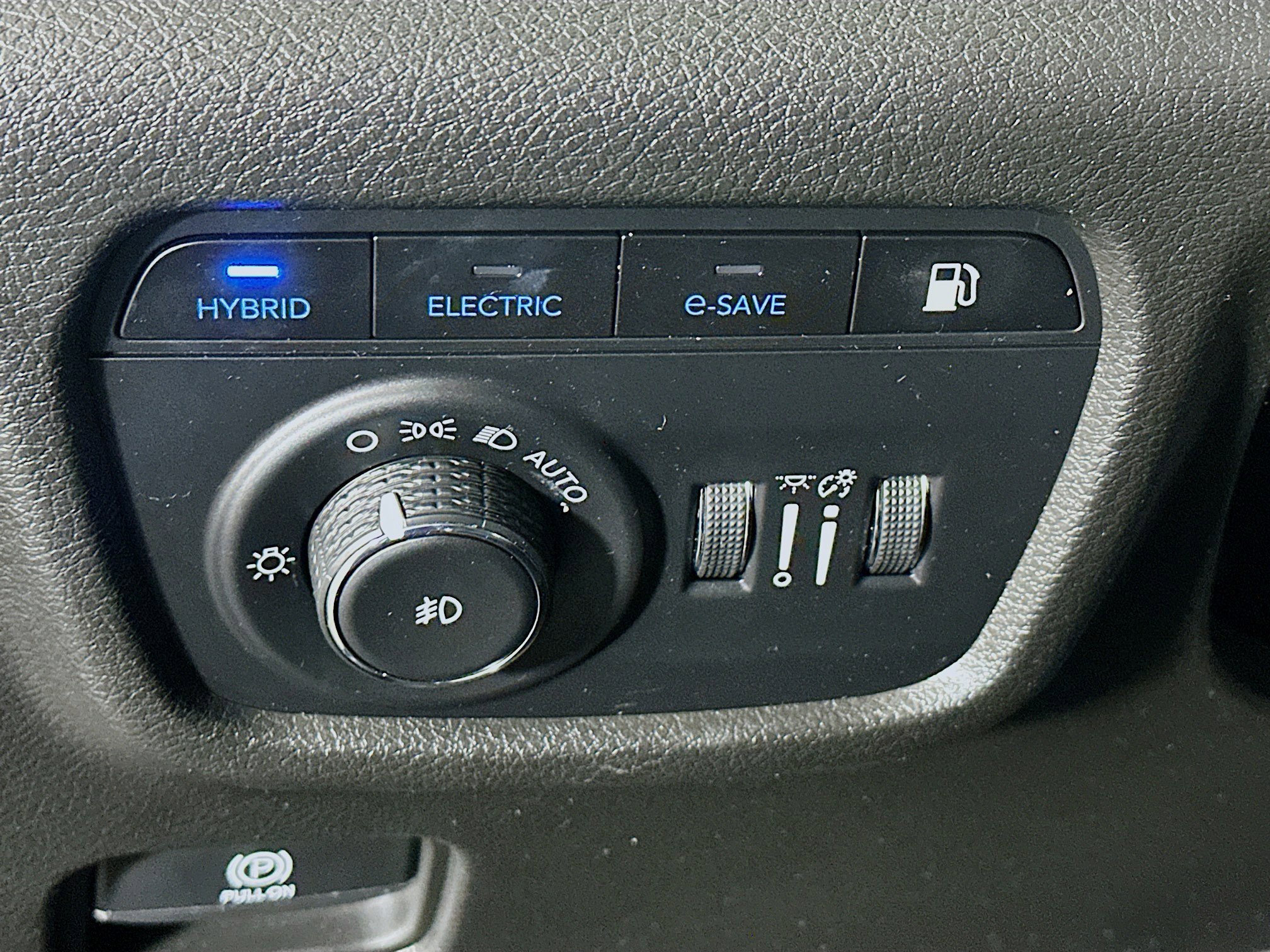 Used 2022 Jeep Grand Cherokee Limited 4xe image 17