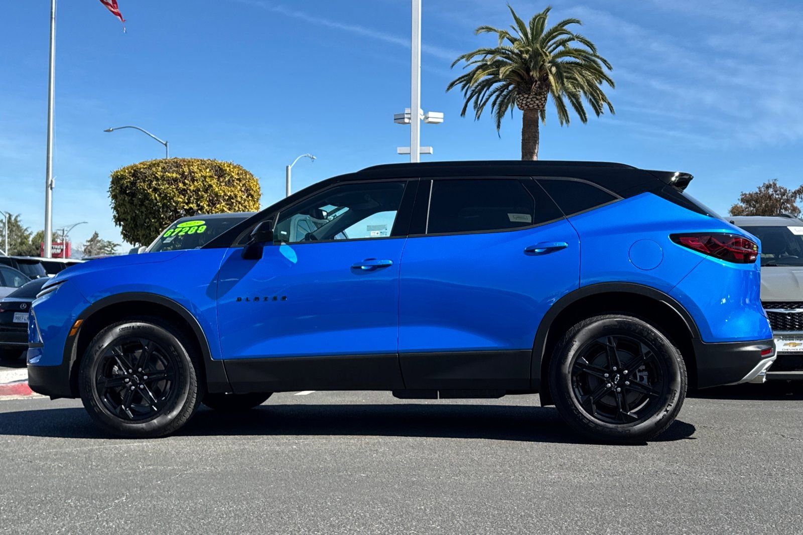 Used 2026 Chevrolet Blazer LT w/ Convenience Package image 8