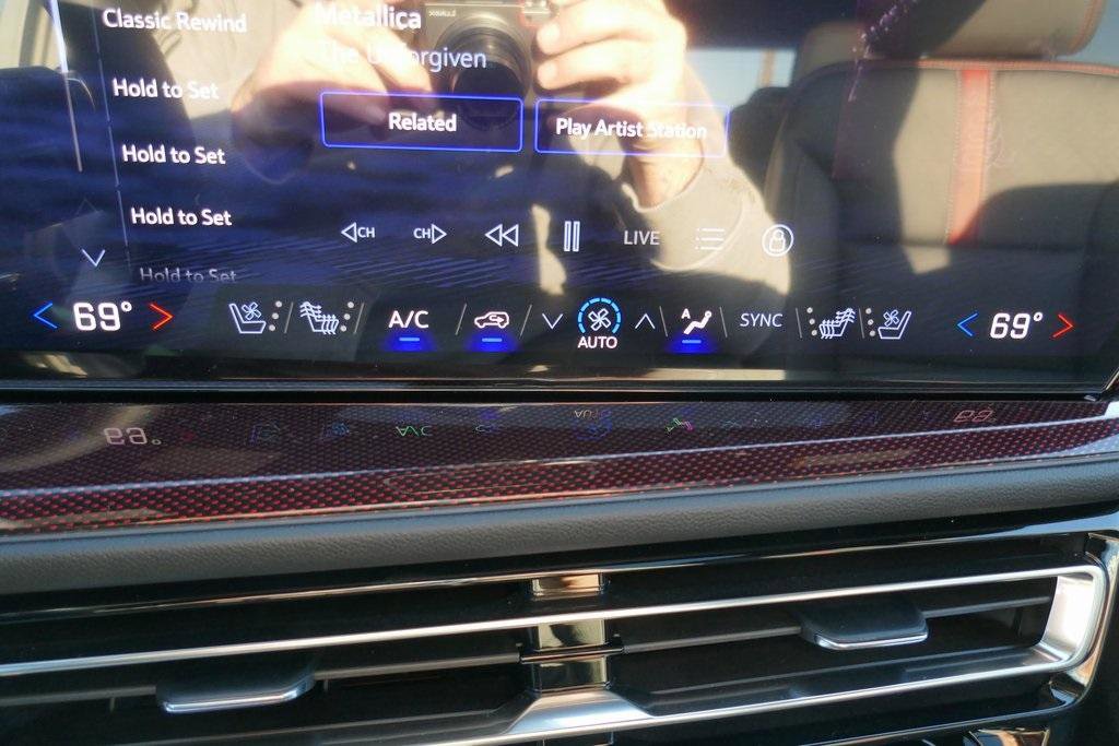 New 2026 Chevrolet Traverse RS image 30