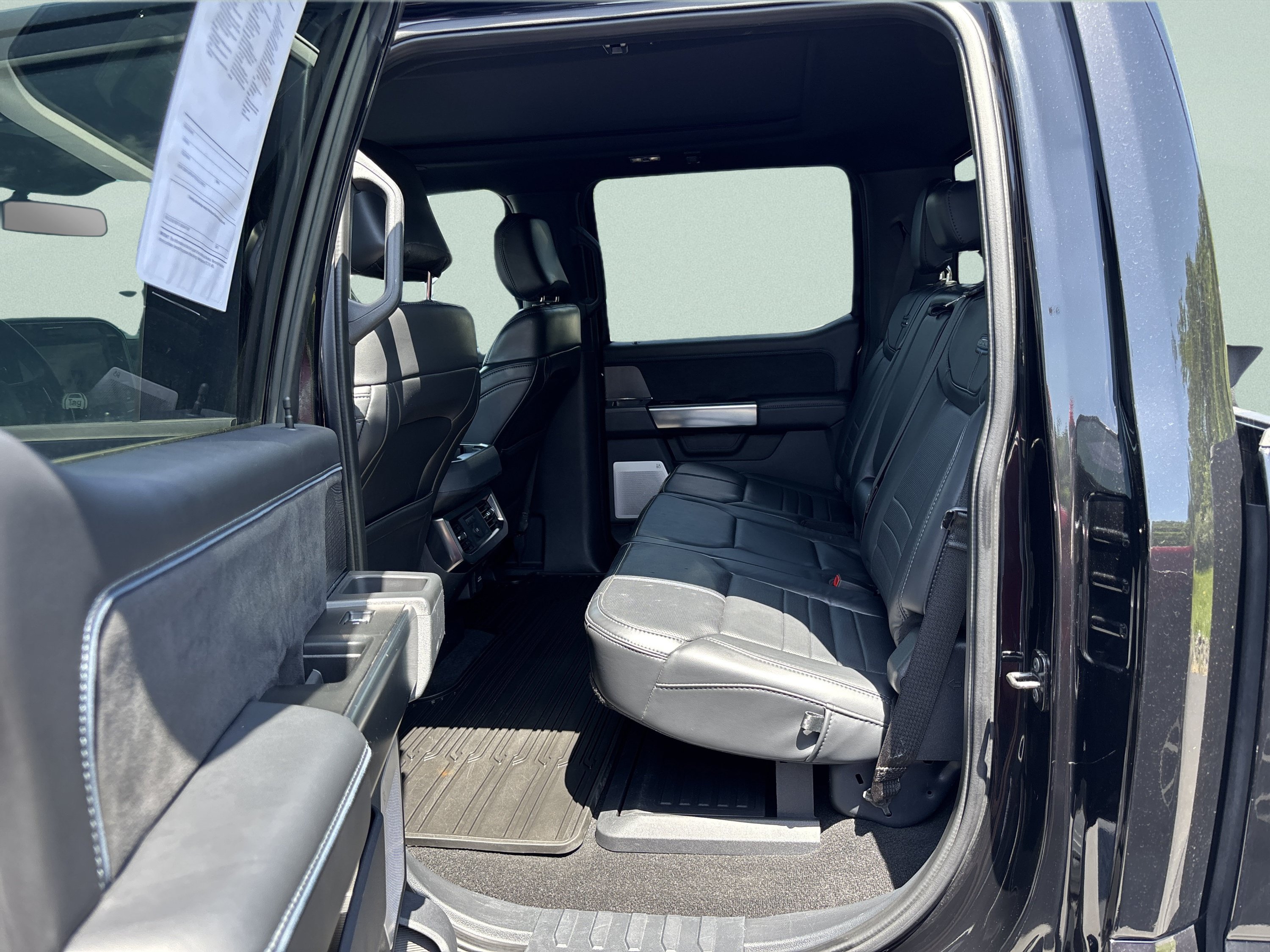 Used 2025 Ford F250 Platinum AWD/4WD image 16