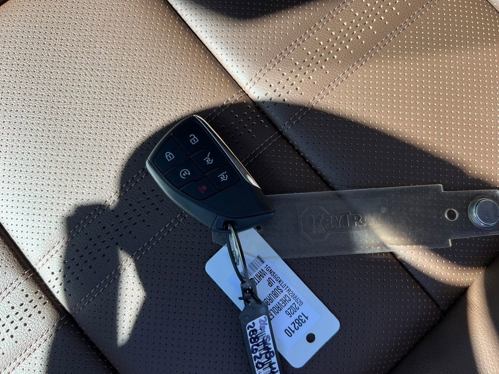 New 2026 Chevrolet Suburban High Country image 29