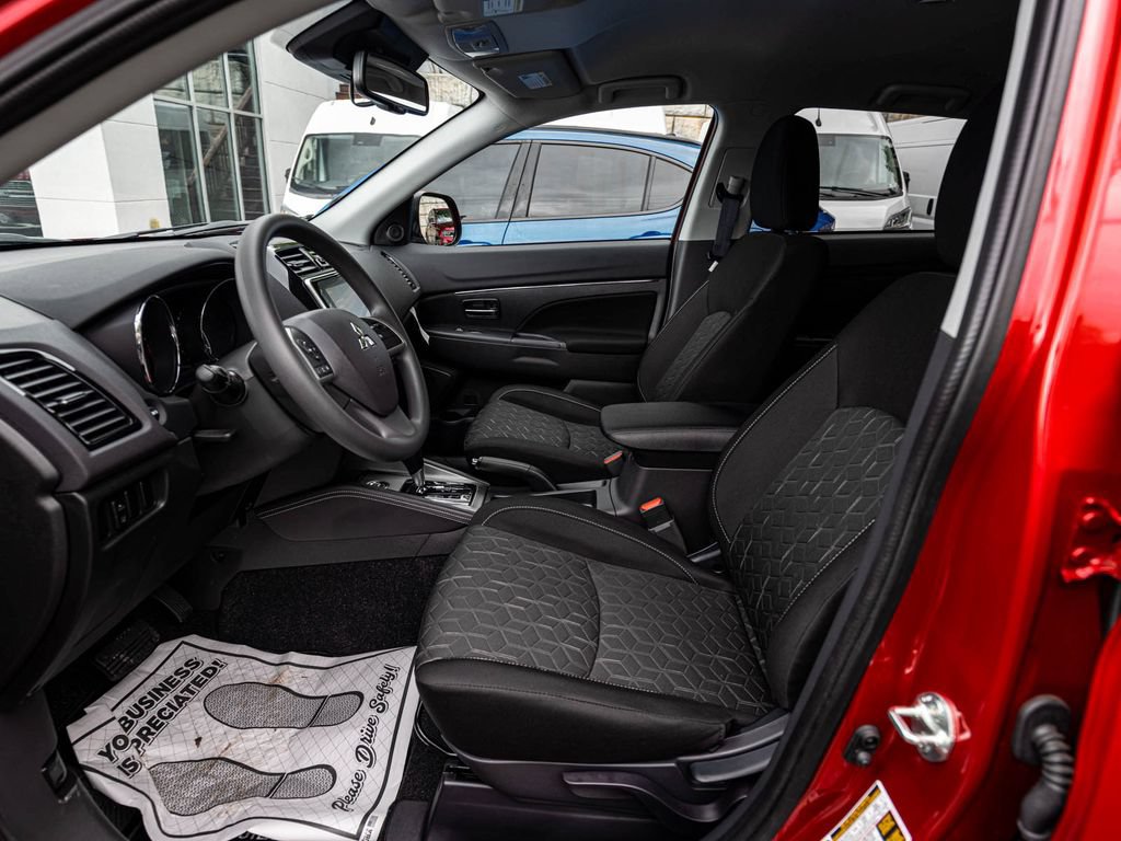 Used 2026 Mitsubishi Outlander Sport ES AWD/4WD image 22