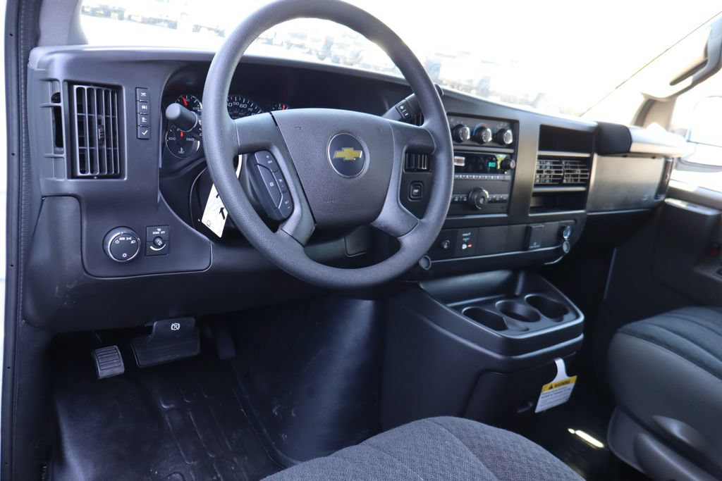 New 2026 Chevrolet Express 2500 Extended w/ Driver Convenience Package RWD image 8