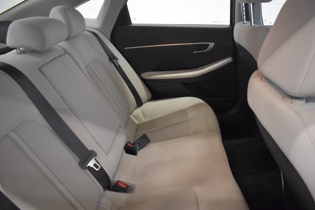 Used 2025 Hyundai Sonata SEL FWD image 17