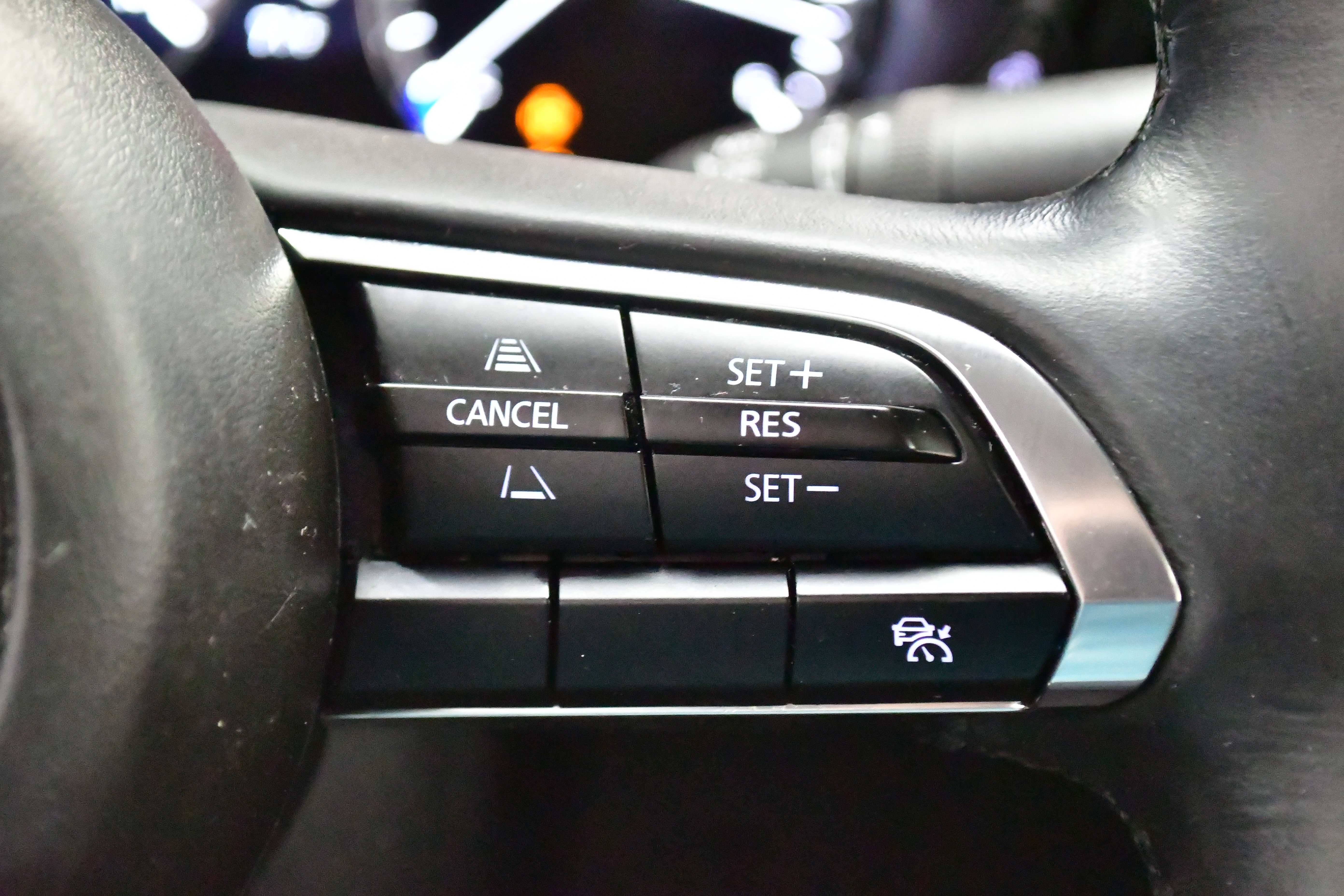 Used 2024 MAZDA MAZDA3 s image 45