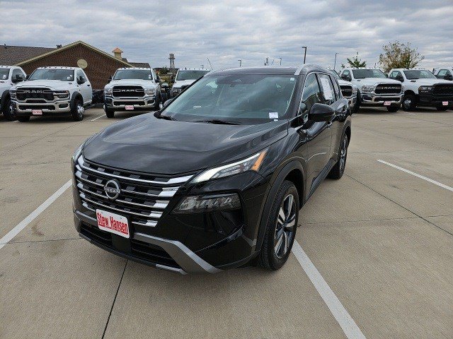 Used 2024 Nissan Rogue SL w/ SL Premium Package