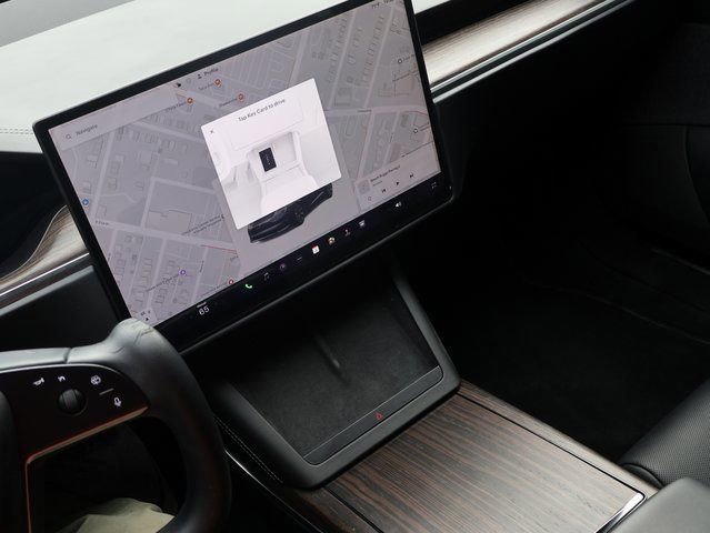 Used 2022 Tesla Model S AWD/4WD image 20
