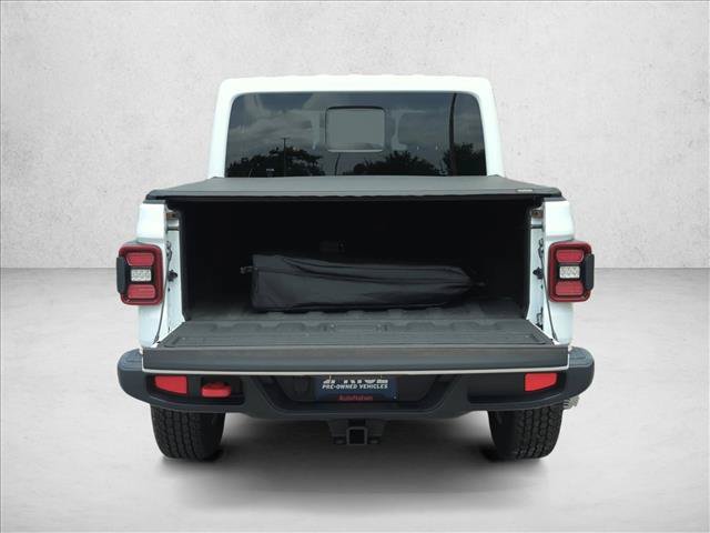 Used 2022 Jeep Gladiator Overland w/ LED Lighting Group AWD/4WD image 6