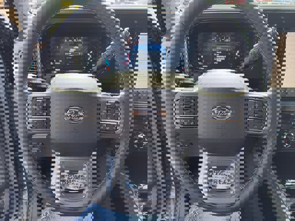 New 2026 Ford F350 Lariat image 15