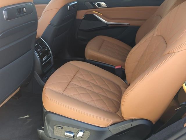 New 2026 BMW X7 xDrive40i image 15